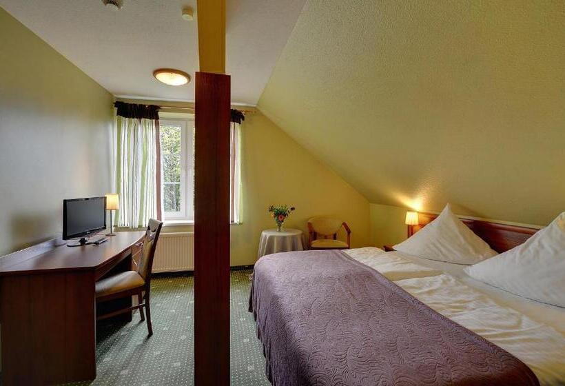 Belweder   Przy Hotelu Golebiewski