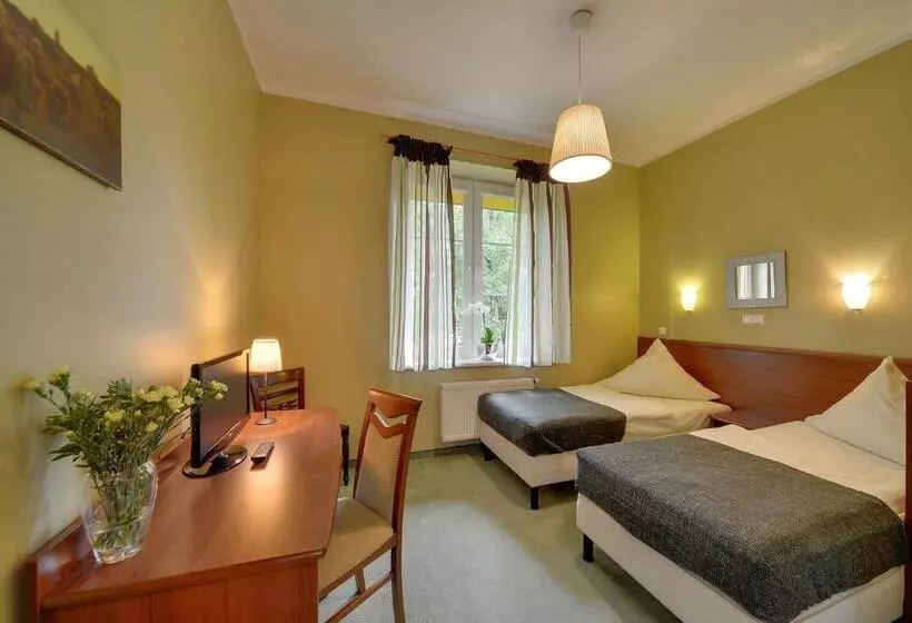 Belweder Przy Hotelu Golebiewski