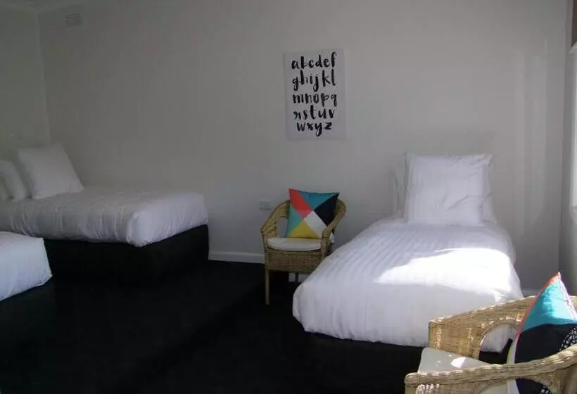 Corryong Hotel Motel