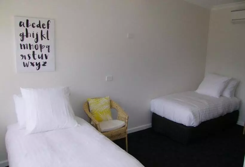 Corryong Hotel Motel