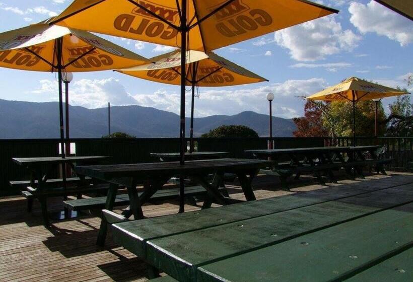 Corryong Hotel Motel