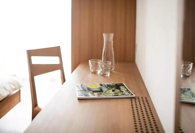 ホテル Amelia Rooms