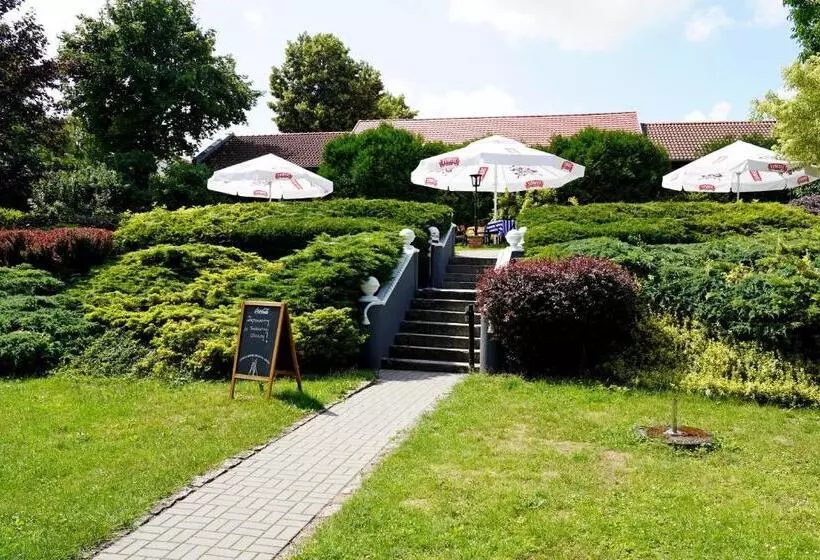 ホテル Adalbertus