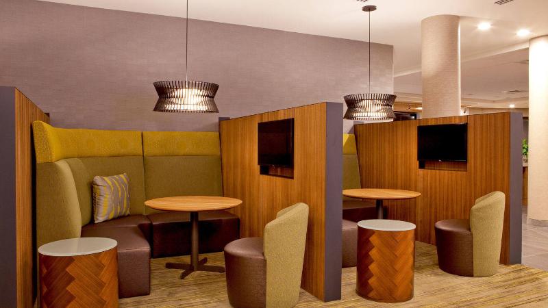 فندق Courtyard By Marriott Yonkers Westchester County