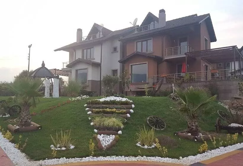 Hotelli Crystal Continental