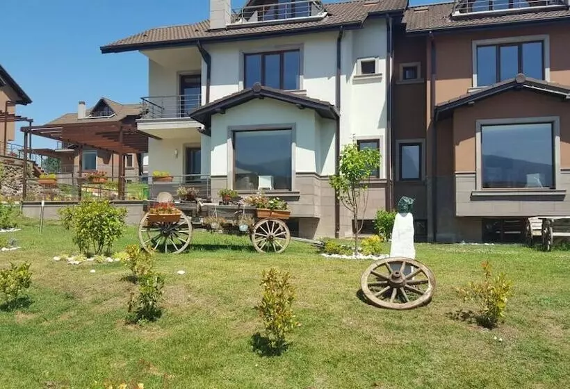 Hotelli Crystal Continental