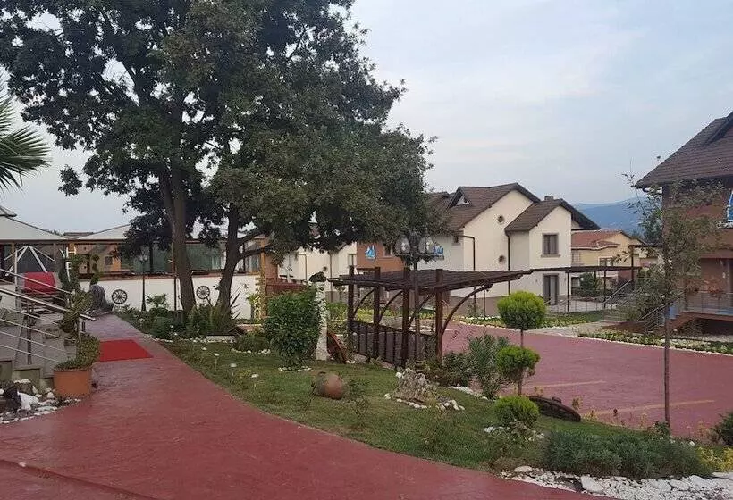 Hotelli Crystal Continental