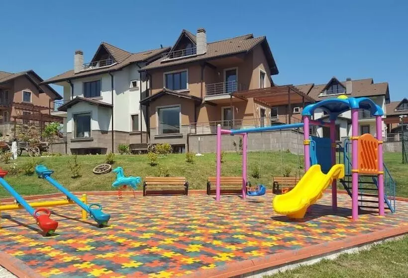 Hotelli Crystal Continental