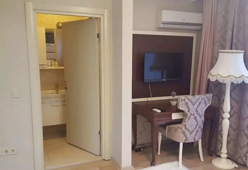 Hotelli Crystal Continental