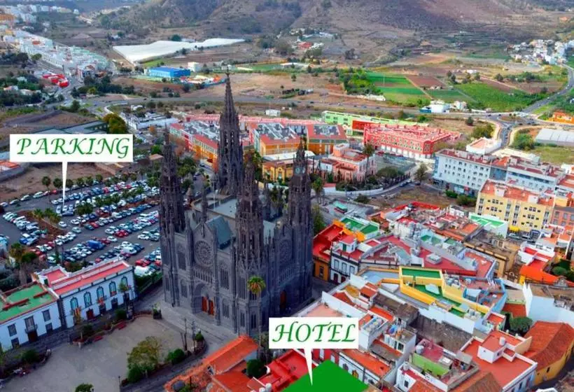 ホテル Emblemático Arucas