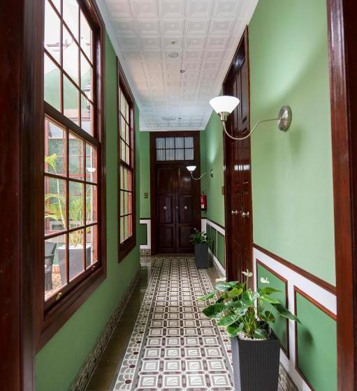 هتل Emblemático Arucas