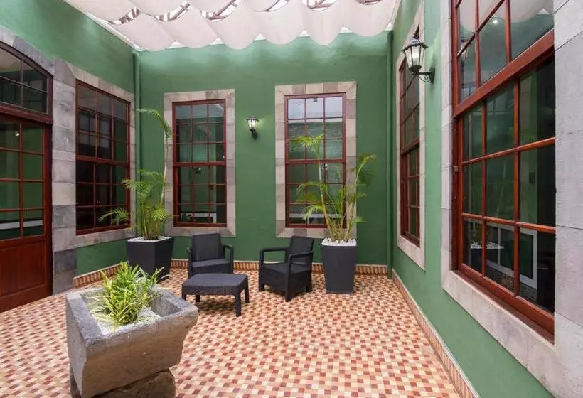 ホテル Emblemático Arucas