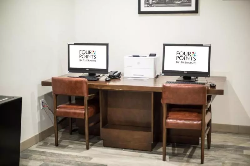 ホテル Four Points By Sheraton Houston Intercontinental Airport