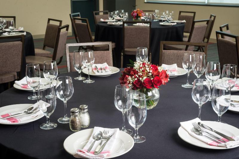 فندق Four Points By Sheraton Houston Intercontinental Airport