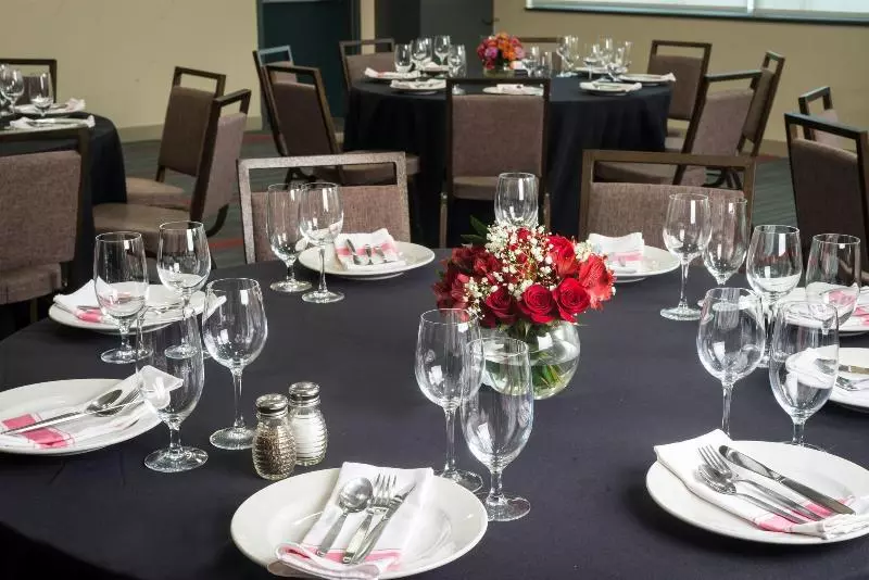 ホテル Four Points By Sheraton Houston Intercontinental Airport