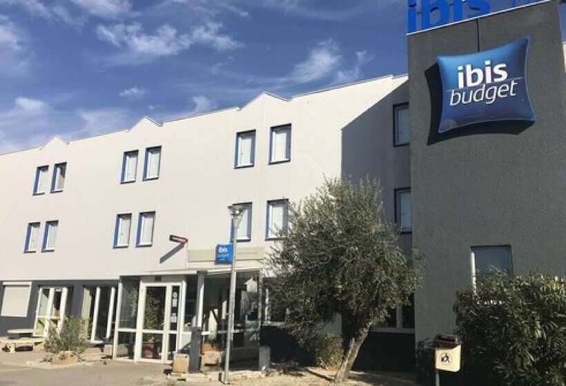 هتل Ibis Budget Arles Sud Fourchon