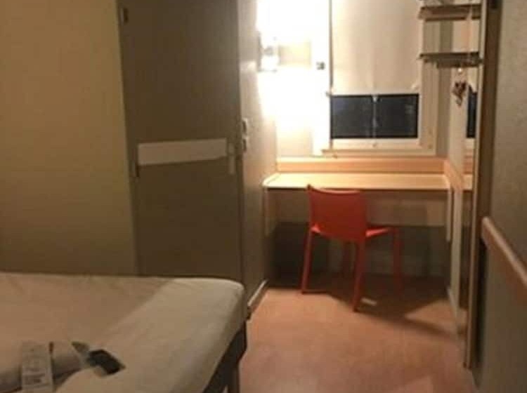 هتل Ibis Budget Arles Sud Fourchon
