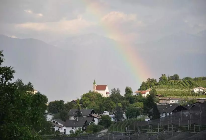 ホテル Pension Dolomitenblick