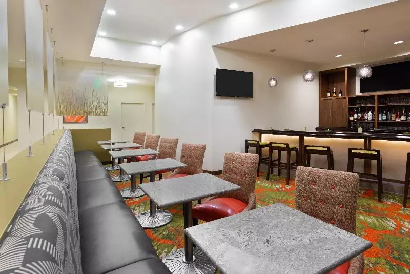 Hotelli Staybridge Suites   Miami International Airport, An Ihg