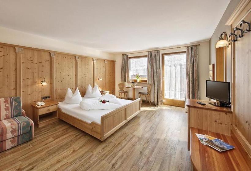 Отель Tschantnaihof