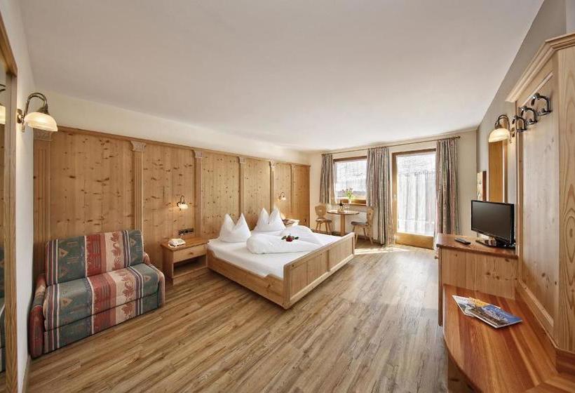 Отель Tschantnaihof