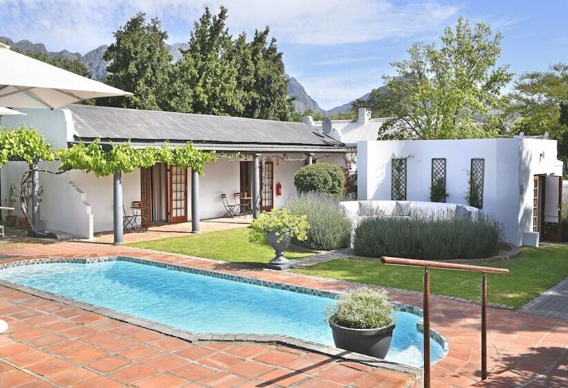 Пансион Mont D'or Franschhoek