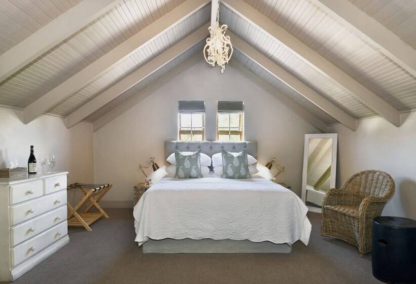 Пансион Mont D'or Franschhoek