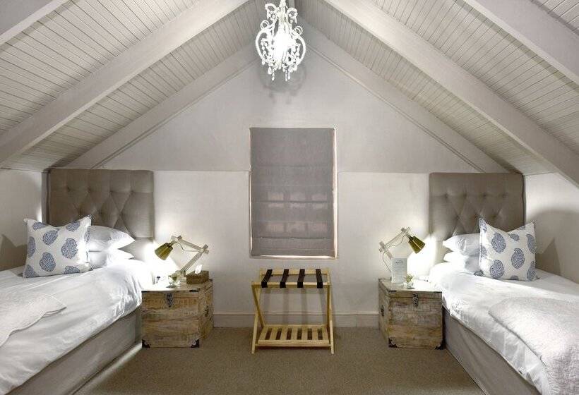 Пансион Mont D'or Franschhoek