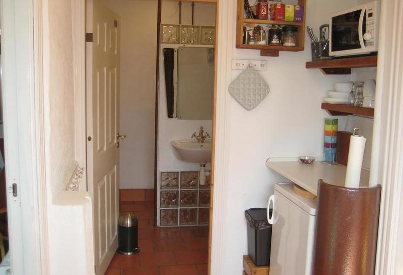 Bed & Breakfast Farmer Annekset Ravning