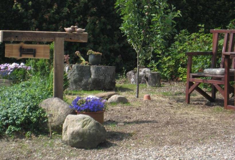 Bed & Breakfast Farmer Annekset Ravning