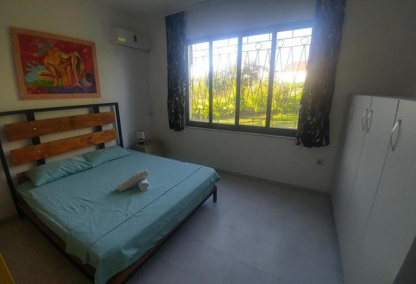 فندق فئة نجمة واحدة Green Garden Guesthouse