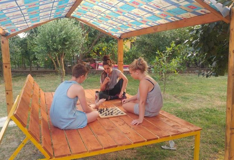 فندق فئة نجمة واحدة Green Garden Guesthouse