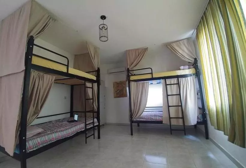 Hostal Green Garden Guesthouse