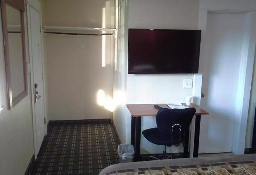 Hotelli Economy Inn Tonawanda