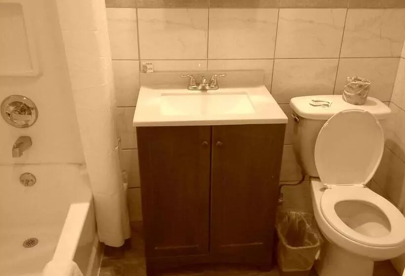 Hotelli Economy Inn Tonawanda