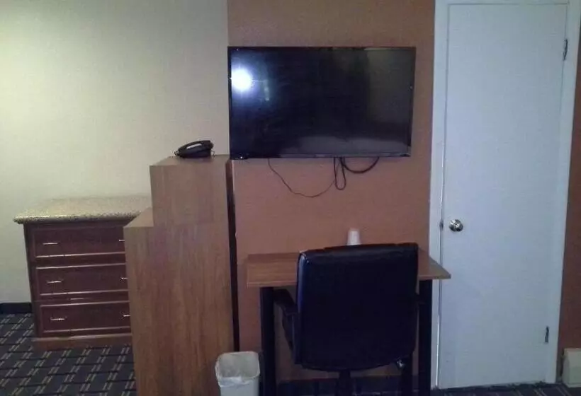 Hotelli Economy Inn Tonawanda