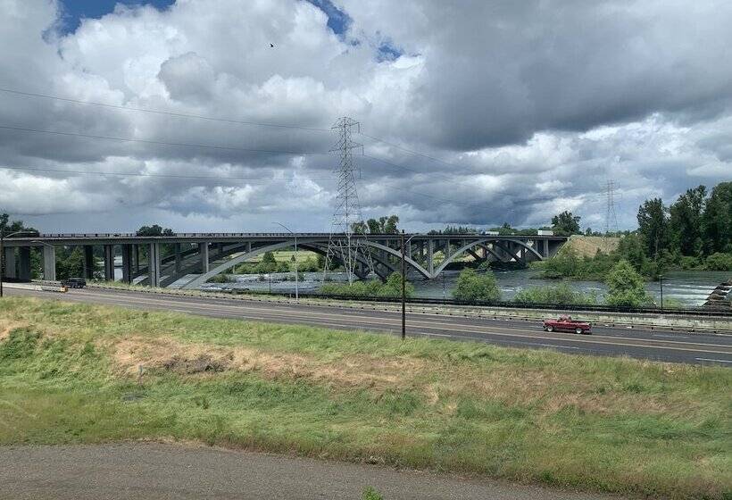 Hotel Fairfield Inn & Suites By Marriott Eugene East/springfield