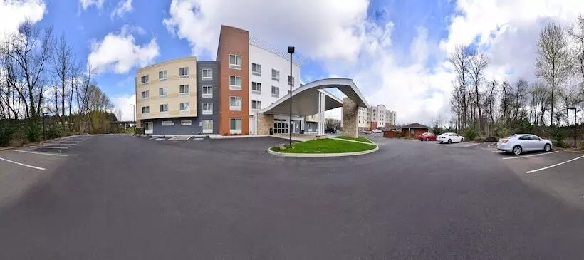 Hotelli Fairfield Inn & Suites By Marriott Eugene East/springfield
