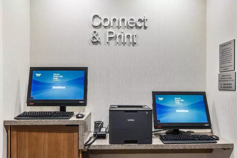 هتل Fairfield Inn & Suites Ontario Rancho Cucamonga