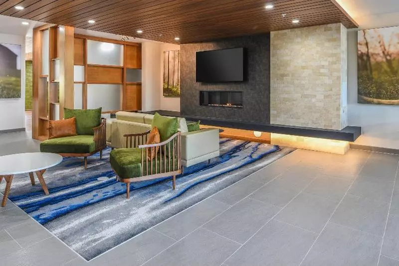 هتل Fairfield Inn & Suites Ontario Rancho Cucamonga