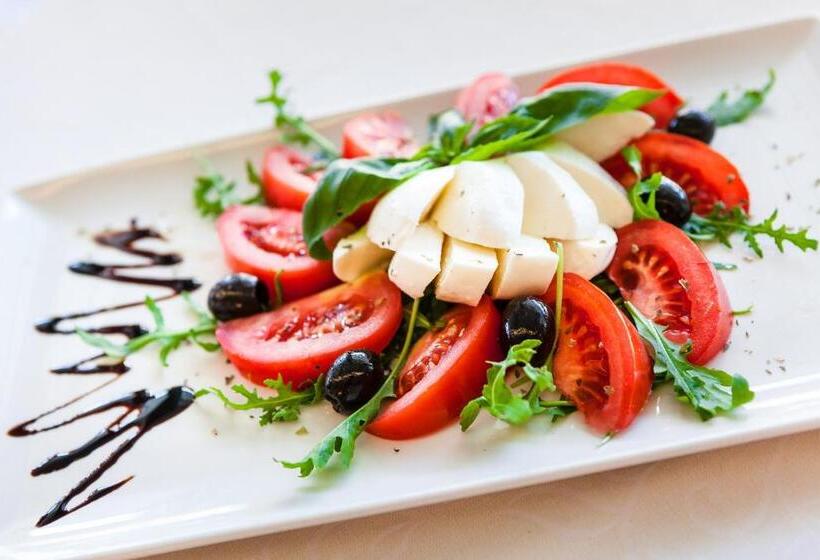 בית מלון כפרי Helen