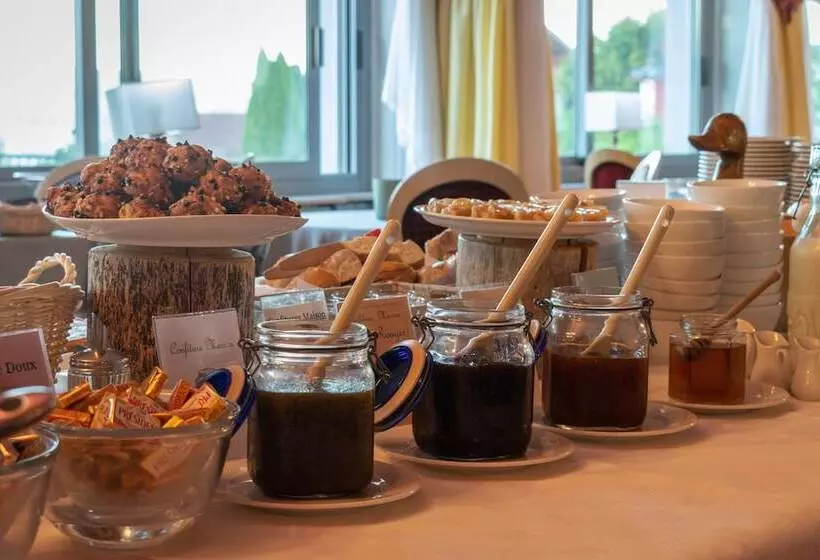 Hotel Hôtel De La Poste