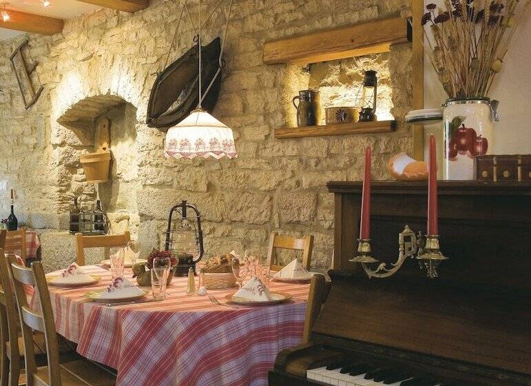 בית מלון כפרי Hôtel De La Poste