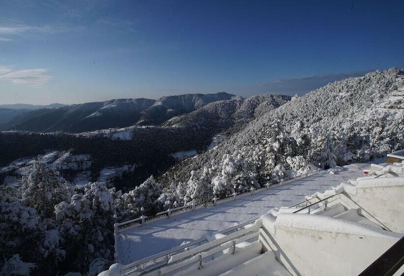 בית מלון כפרי Jungle Livinn