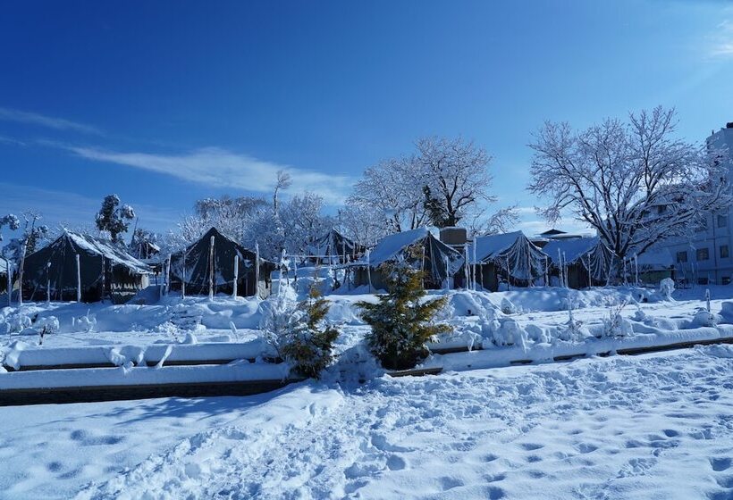 בית מלון כפרי Jungle Livinn