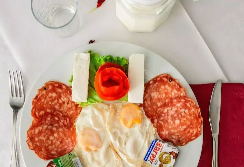 ホテル Rooms Laura