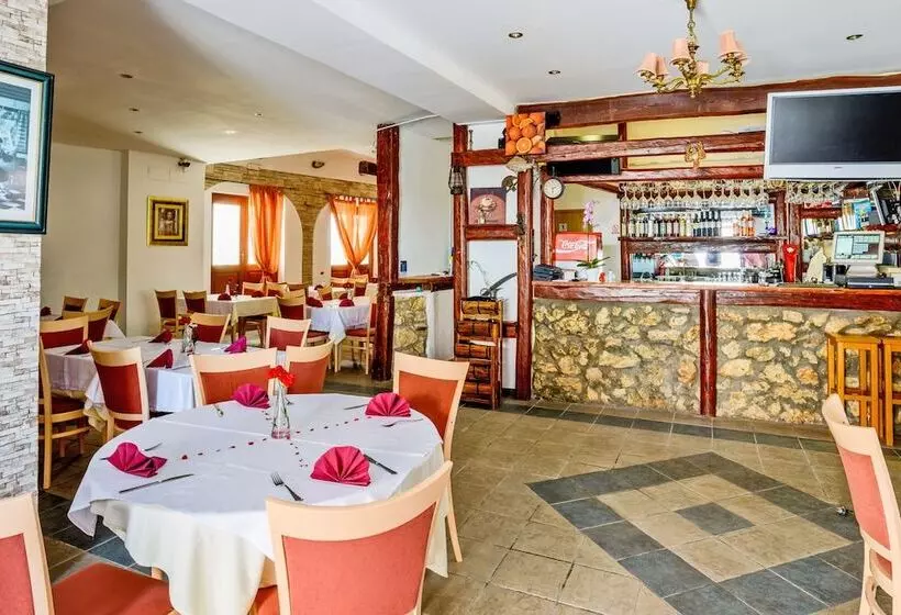 ホテル Rooms Laura