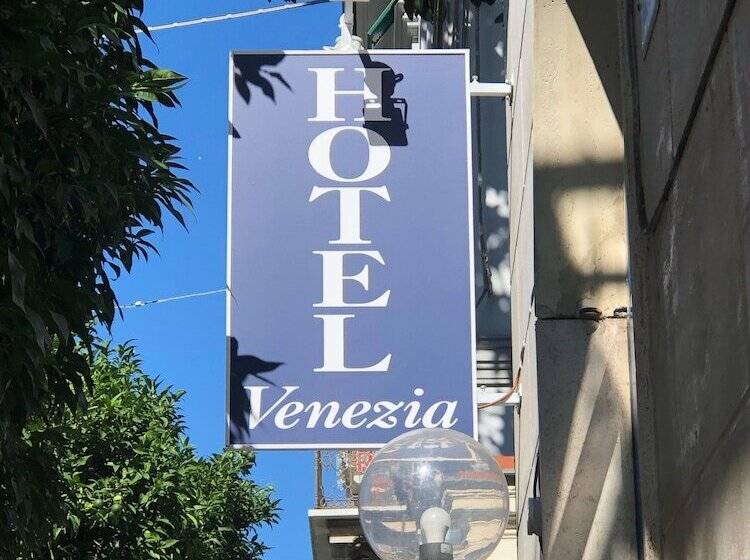 فندق Venezia