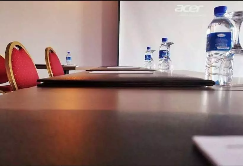 Le Zenith Hotel Oran