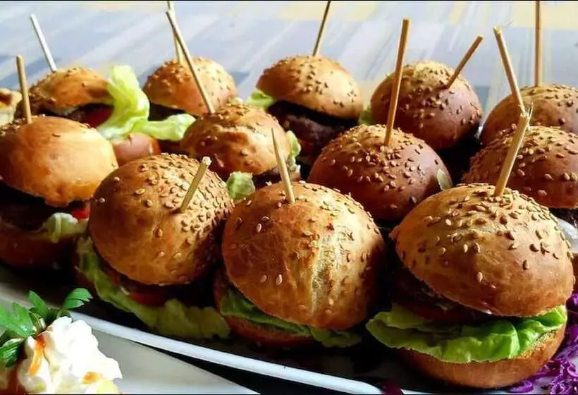 Le Zenith Hotel Oran